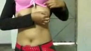 Hijaber Perawan Sepong Pacar