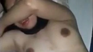 Hijab Hitam Semok Ngentot