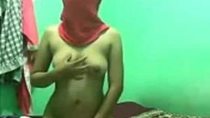 Tante Nur Diam Diam Buat Konten Bareng Tetangga
